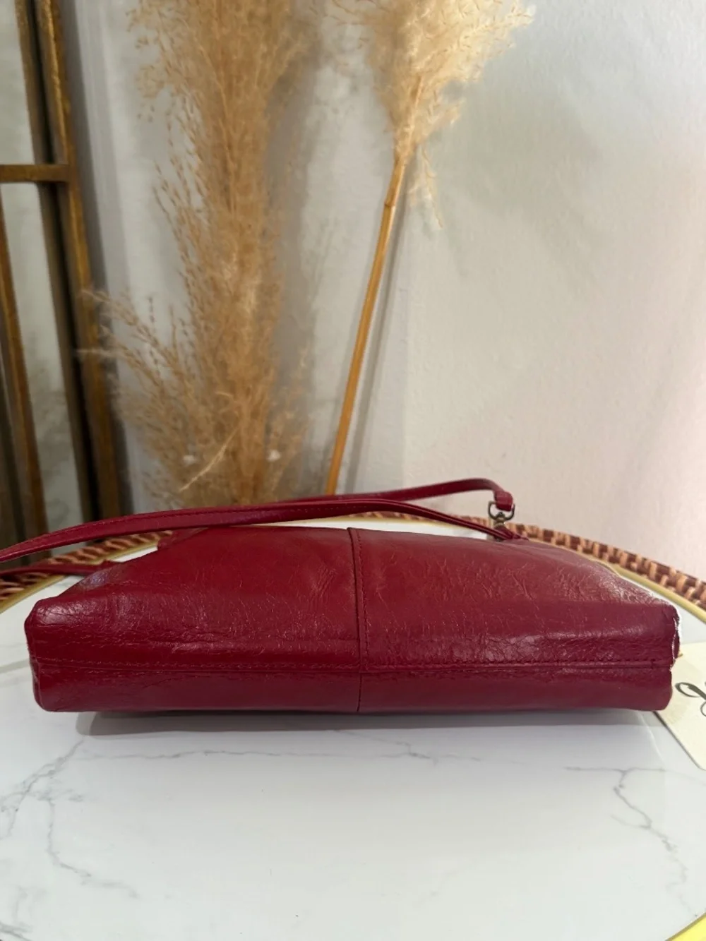 HOBO Women's Red Leather Lana Kisslock Crossbody Bag Convertible Clutch Purse - Picture 4 of 8